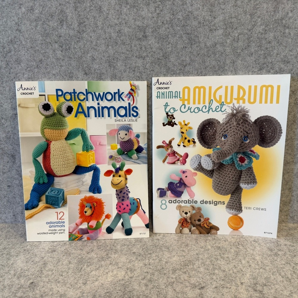 Set of 2 Animal Crochet Pattern Books -‎ Annie's Attic - Softcover